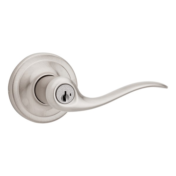Kwikset Tustin Lifetime Polished Brass Entry Lever featuring SmartKey 