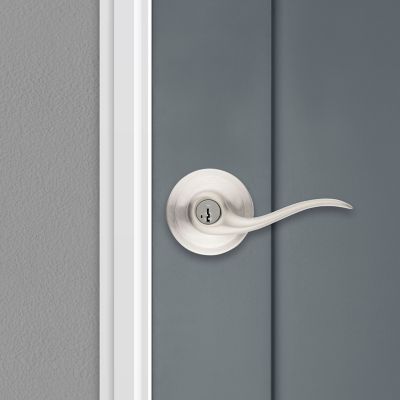 Satin Nickel Tustin Lever - Keyed - featuring SmartKey | Kwikset