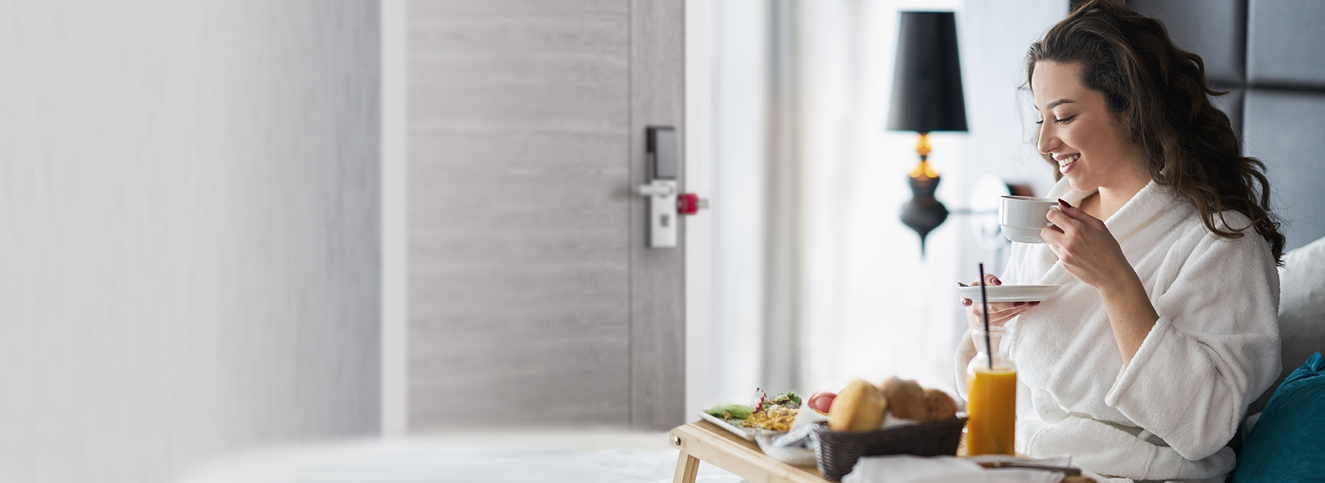Kwikset Portable Travel Lock Trusted Security That Travels With You